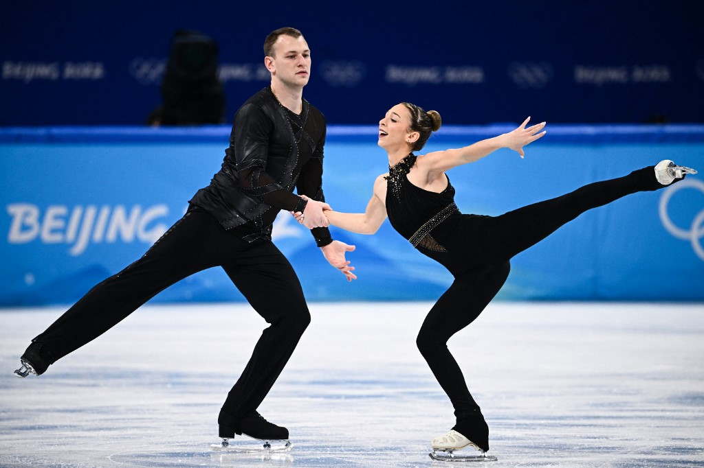 Hailey Kops/ Evgeni Krasnopolski